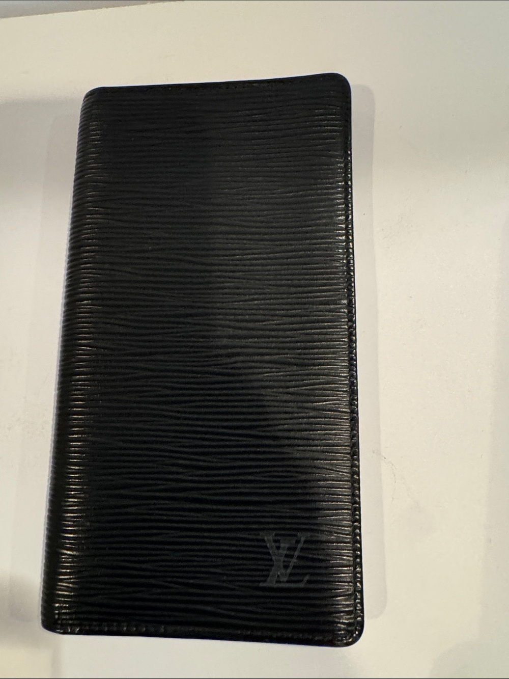 Louis Vuitton Epi Leather Wallet/Passport Holder / Chequebook